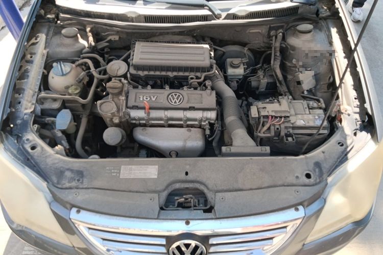 Used Volkswagen Bora 2011 1.6L Automatic Comfort Model Engine Bay