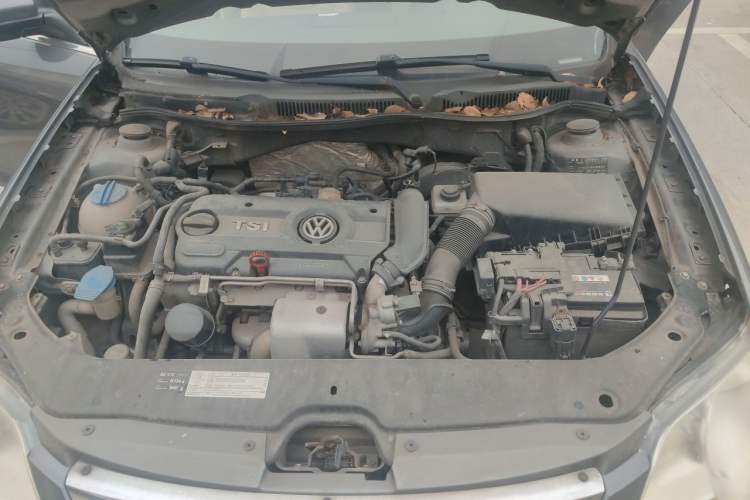 Used Volkswagen Bora 2011 1.4T Automatic Comfort Model Engine Bay