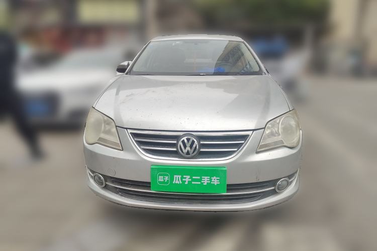 Used Volkswagen Bora 2011 1.6L Manual Fashion Edition Front