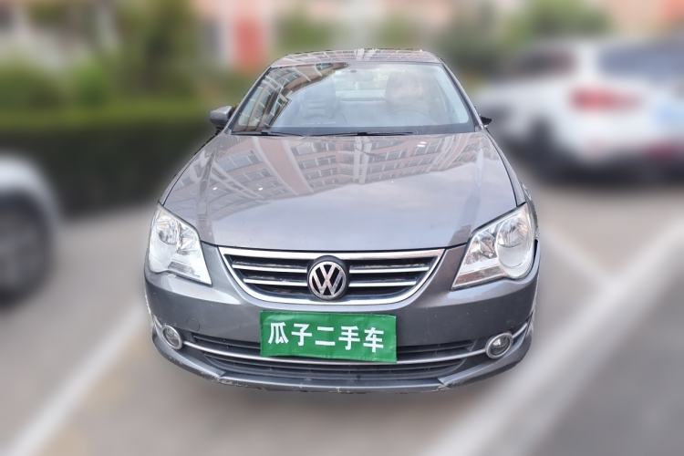 Used Volkswagen Bora 2011 1.6L Manual Comfort Version Front