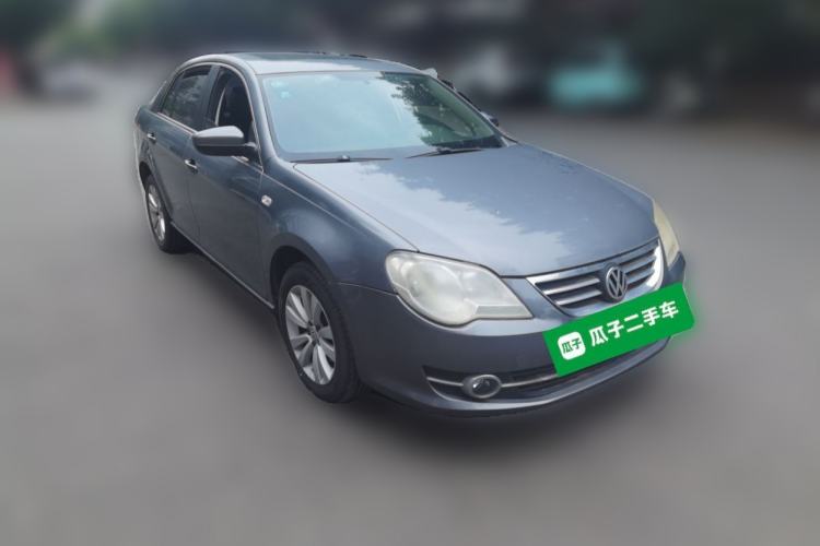 Used Volkswagen Bora 2011 1.4T Automatic Comfort Model Front Right 45 Deg