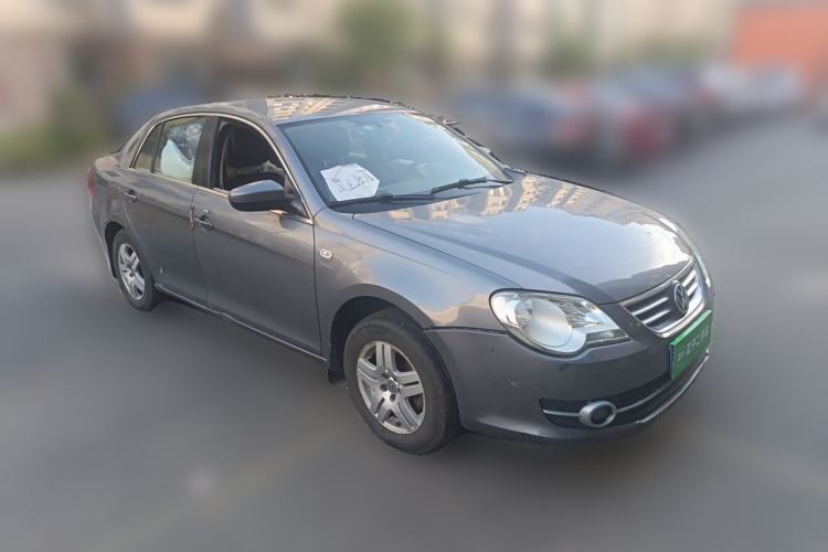 Used Volkswagen Bora 2011 1.6L Manual Fashion Edition Front Right 45 Deg