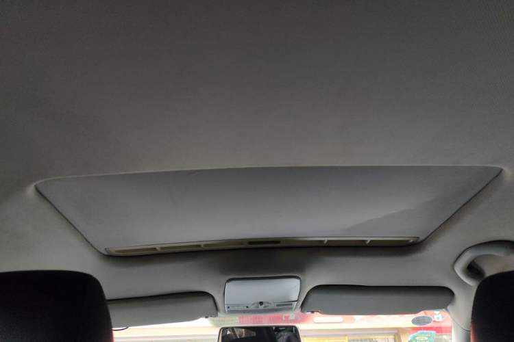 Used Volkswagen Bora 2011 1.4T Automatic Comfort Model Headliner