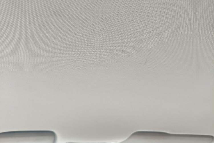 Used Volkswagen Bora 2011 1.6L Automatic Fashion Edition Headliner