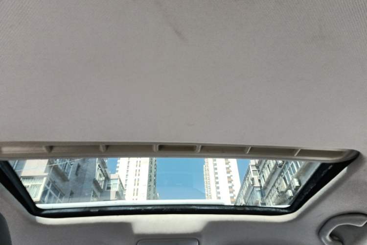 Used Volkswagen Bora 2011 1.6L Automatic Comfort Model Headliner