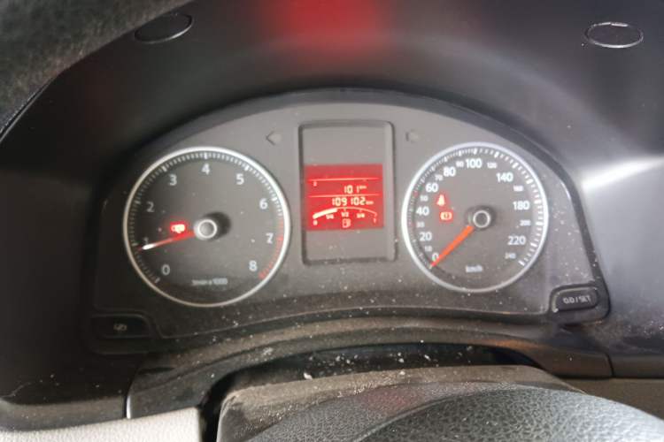 Used Volkswagen Bora 2011 1.6L Manual Fashion Edition Instrument Cluster