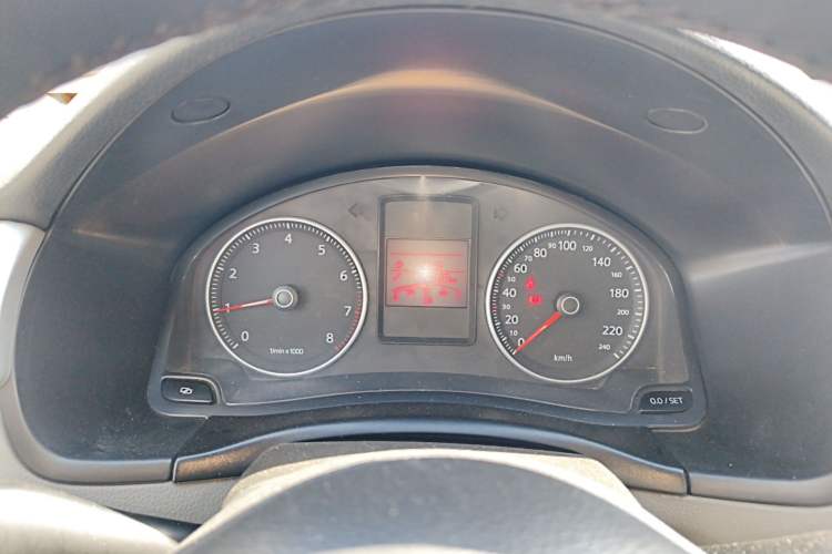 Used Volkswagen Bora 2011 1.6L Manual Fashion Edition Instrument Cluster