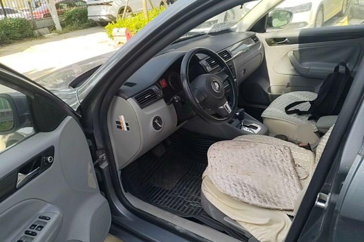 Used Volkswagen Bora 2011 1.6L Automatic Comfort Model Left Front Seat