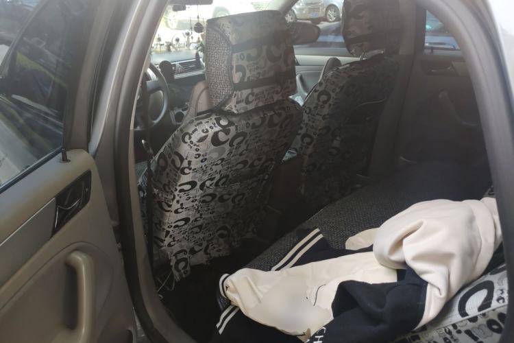 Used Volkswagen Bora 2011 1.6L Automatic Fashion Edition Left Rear Seat