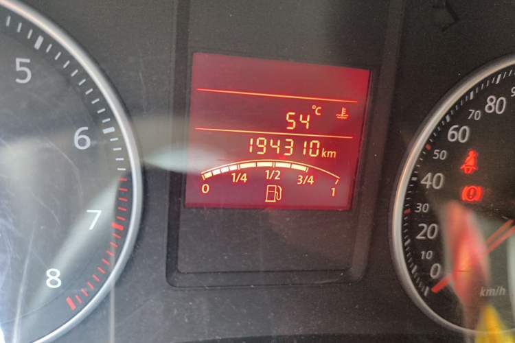 Used Volkswagen Bora 2011 1.6L Manual Comfort Version Odometer Close Up