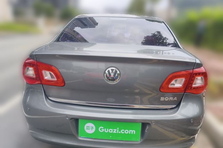 Used Volkswagen Bora 2011 1.6L Automatic Fashion Edition Rear