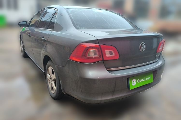 Used Volkswagen Bora 2011 1.6L Manual Comfort Version Rear Left 45 Deg