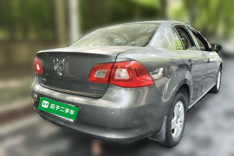 Used Volkswagen Bora 2011 1.6L Automatic Fashion Edition Rear Right 45 Deg