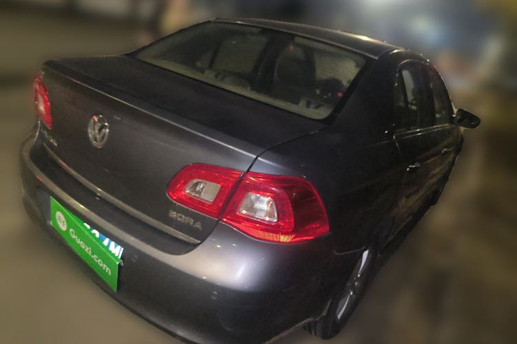 Used Volkswagen Bora 2011 1.6L Manual Fashion Edition Rear Right 45 Deg