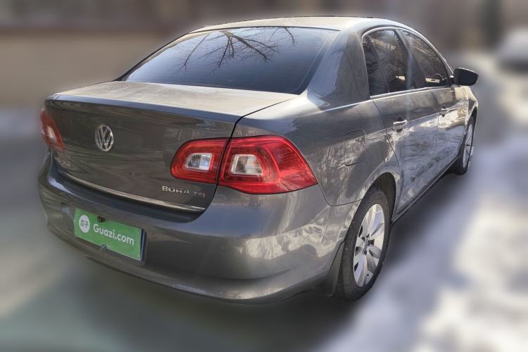 Used Volkswagen Bora 2011 1.4T Automatic Comfort Model Rear Right 45 Deg