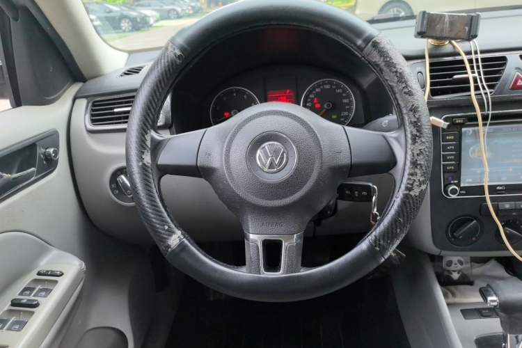Used Volkswagen Bora 2011 1.6L Automatic Comfort Model Steering Wheel