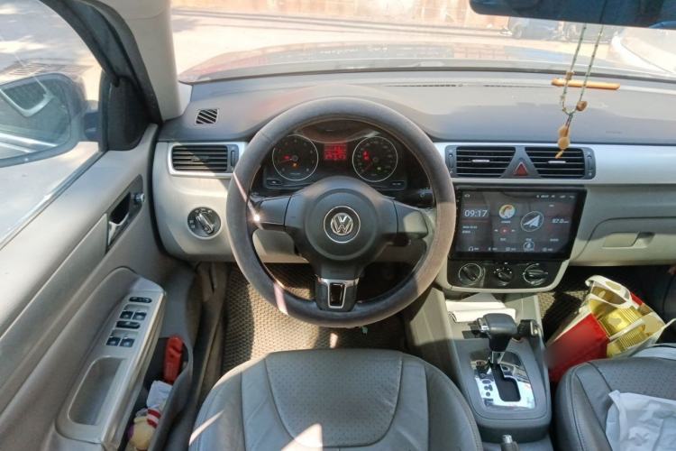 Used Volkswagen Bora 2011 1.6L Automatic Comfort Model Steering Wheel
