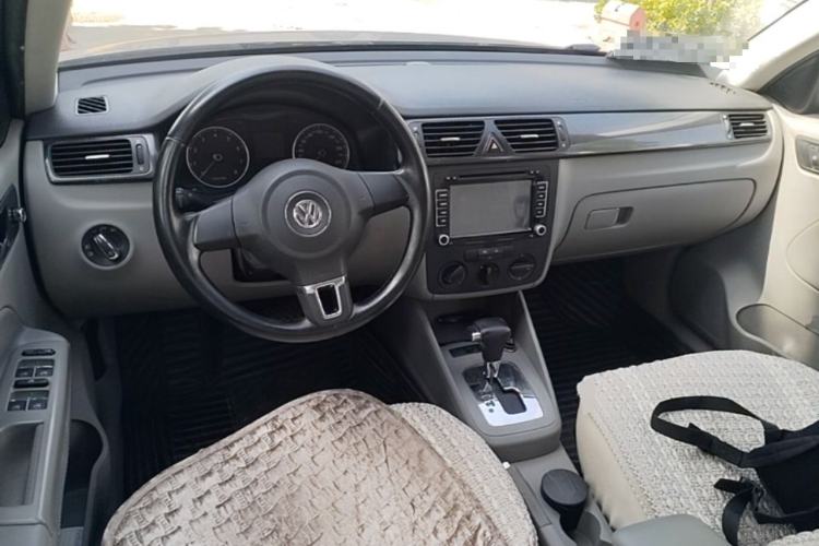 Used Volkswagen Bora 2011 1.6L Automatic Comfort Model Steering Wheel