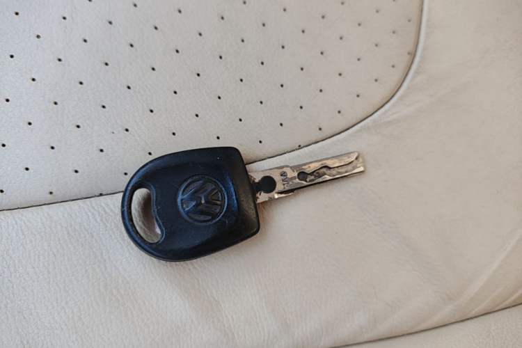 Used Volkswagen Bora 2011 1.6L Automatic Comfort Model Vehicle Key