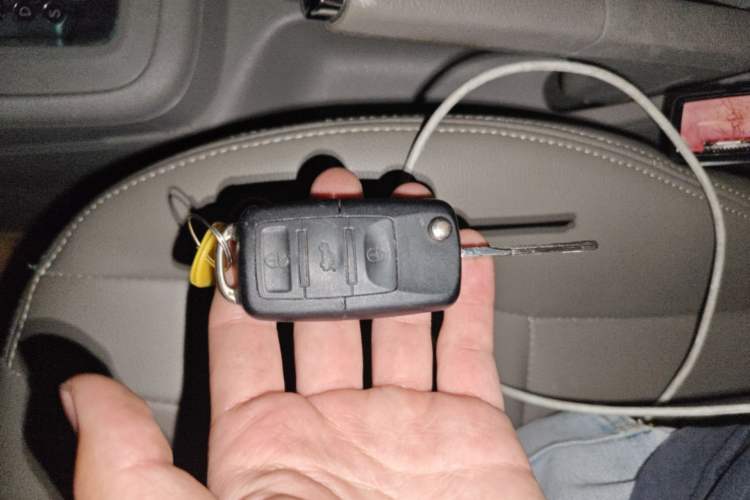 Used Volkswagen Bora 2011 1.6L Automatic Fashion Edition Vehicle Key