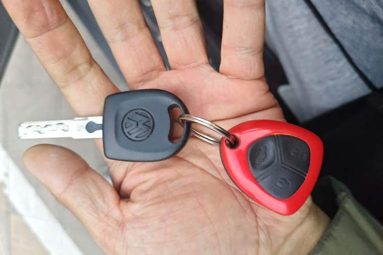 Used Volkswagen Bora 2011 1.6L Manual Comfort Version Vehicle Key
