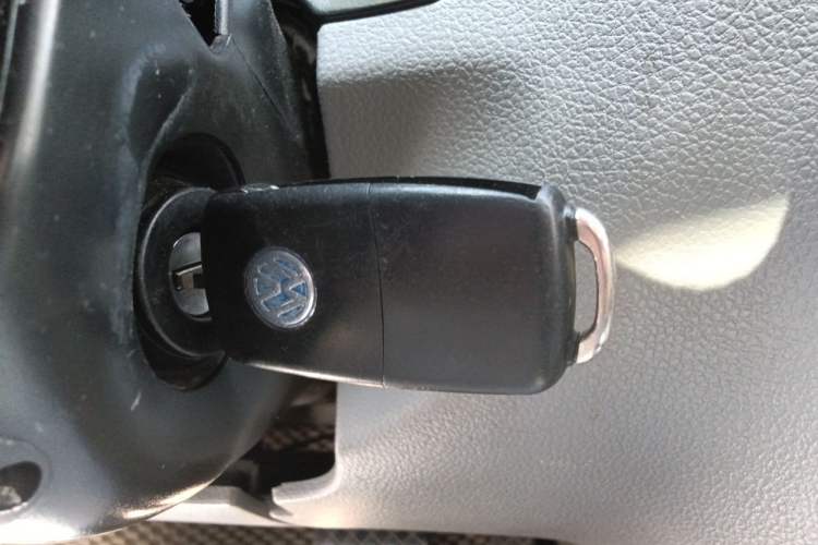 Used Volkswagen Bora 2011 1.6L Automatic Comfort Model Vehicle Key