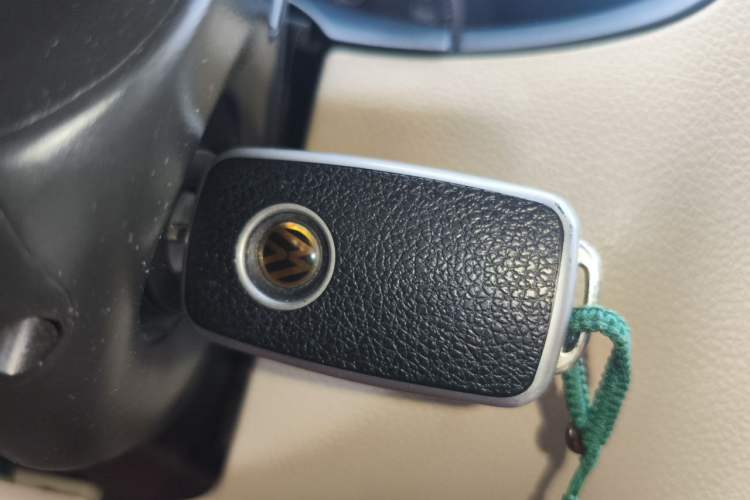 Used Volkswagen Bora 2011 1.6L Automatic Fashion Edition Vehicle Key