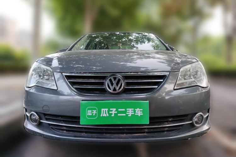 Used Volkswagen Bora 2011 1.6L Manual Comfort Version Front