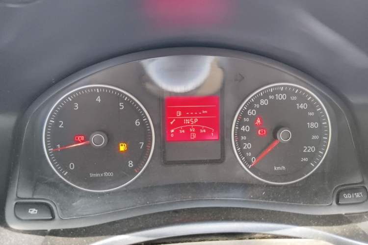 Used Volkswagen Bora 2011 1.6L Manual Fashion Edition Instrument Cluster