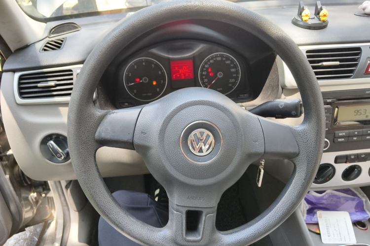 Used Volkswagen Bora 2011 1.6L Manual Fashion Edition Steering Wheel