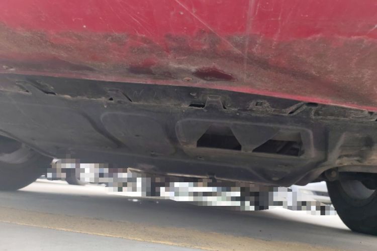 Used Volkswagen Bora 2011 1.6L Manual Fashion Edition Chassis Front