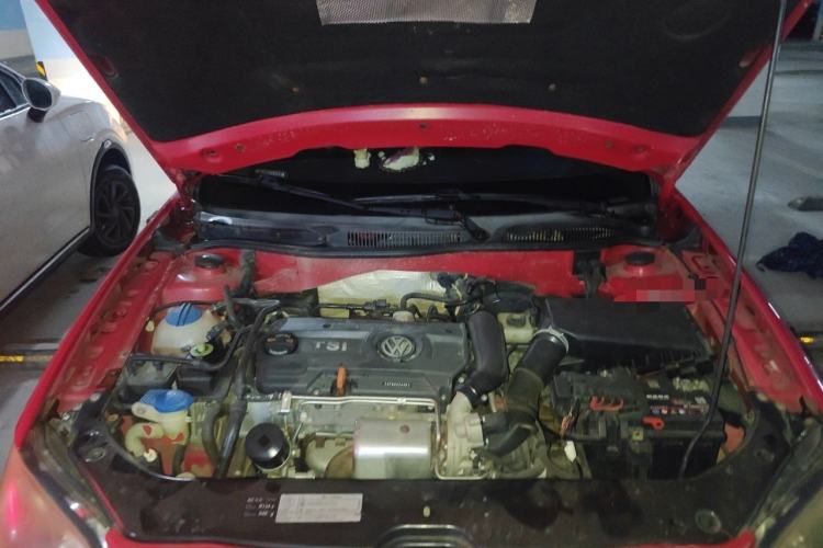 Used Volkswagen Bora 2011 1.4T Automatic Comfort Model Engine Bay