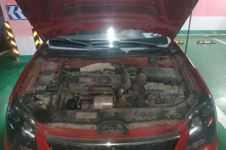 Used Volkswagen Bora 2011 1.4T AT Sportline Engine Bay