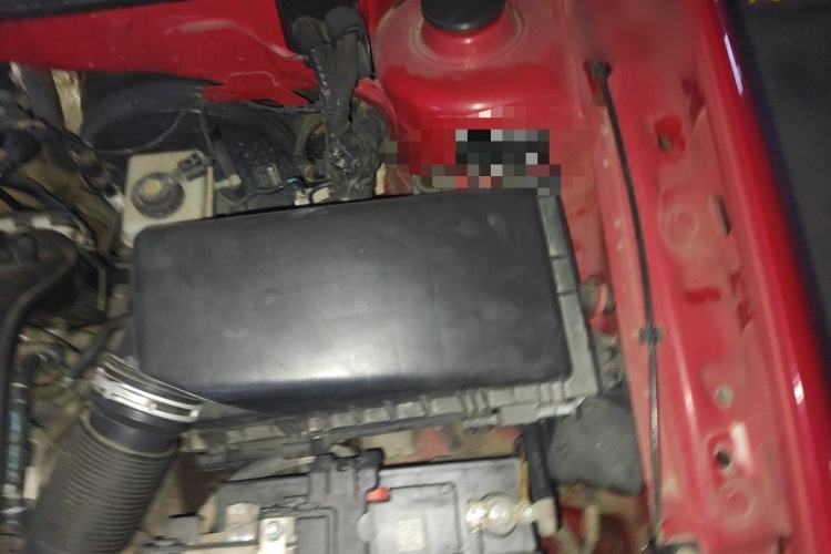 Used Volkswagen Bora 2011 1.4T Automatic Comfort Model Engine Bay Left