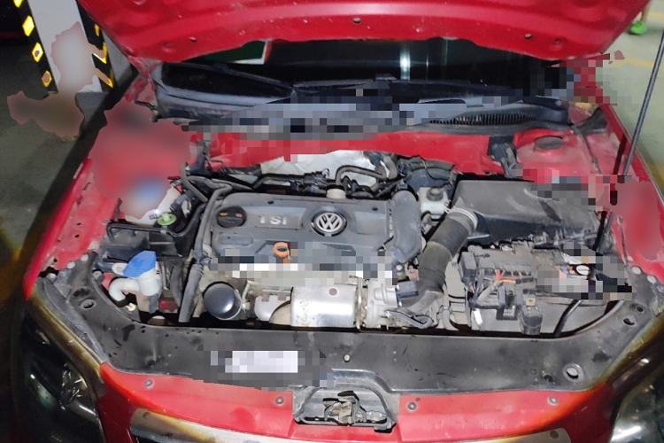 Used Volkswagen Bora 2011 1.4T AT Sportline Engine Bay