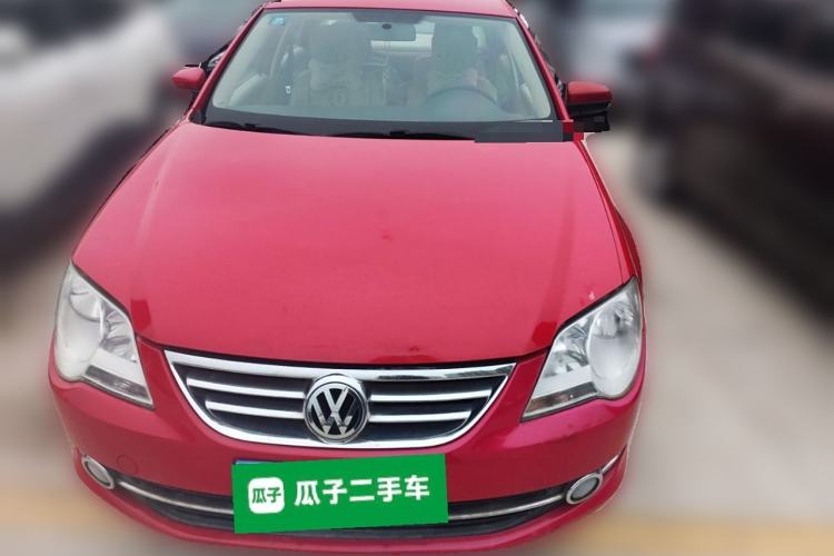 Used Volkswagen Bora 2011 1.6L Manual Fashion Edition Front