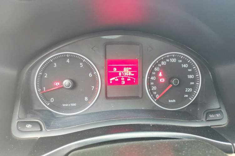 Used Volkswagen Bora 2011 1.6L Manual Fashion Edition Instrument Cluster