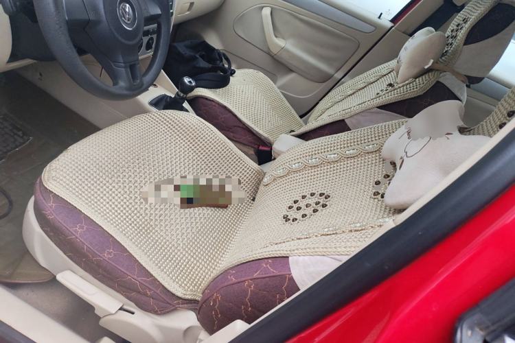 Used Volkswagen Bora 2011 1.6L Manual Fashion Edition Left Front Seat