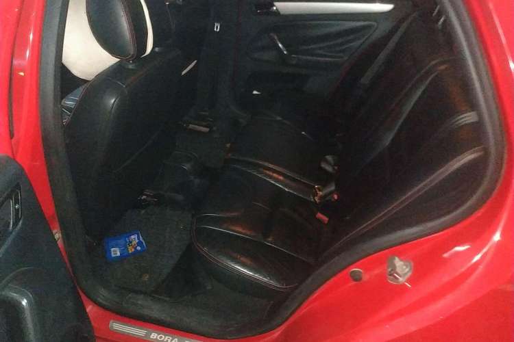 Used Volkswagen Bora 2011 1.4T AT Sportline Left Rear Seat
