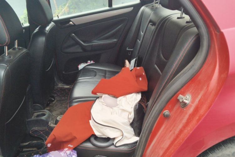 Used Volkswagen Bora 2011 1.4T AT Sportline Left Rear Seat