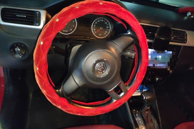 Used Volkswagen Bora 2011 1.4T AT Sportline Steering Wheel