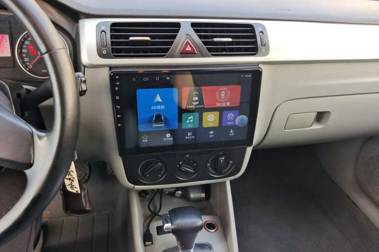 Used Volkswagen Bora 2011 1.6L Automatic Comfort Model Audio And AC Panel