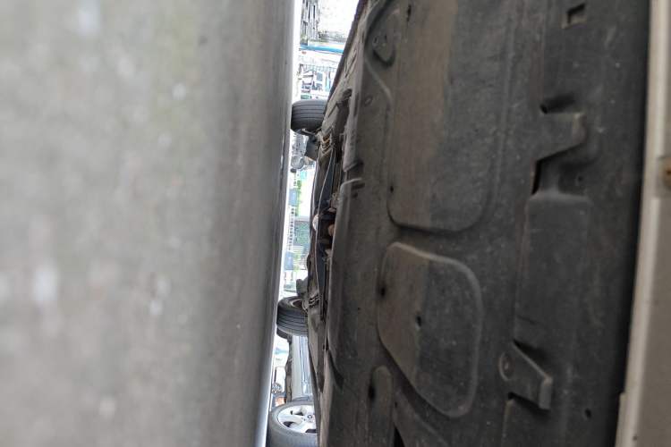 Used Volkswagen Bora 2011 1.6L Automatic Comfort Model Chassis Front