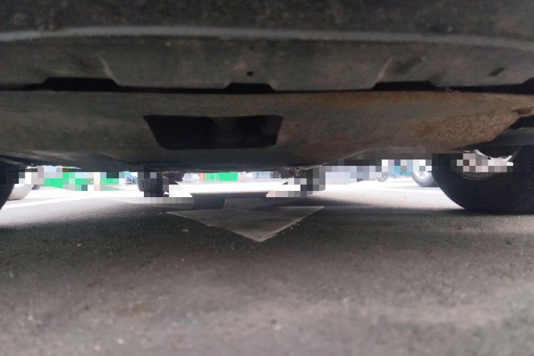 Used Volkswagen Bora 2011 1.6L Manual Fashion Edition Chassis Front