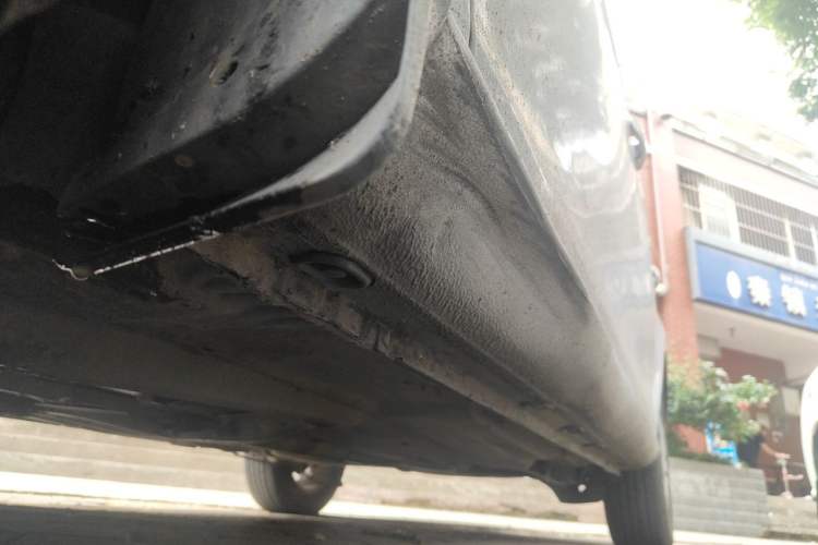 Used Volkswagen Bora 2011 1.6L Automatic Fashion Edition Chassis Front Left
