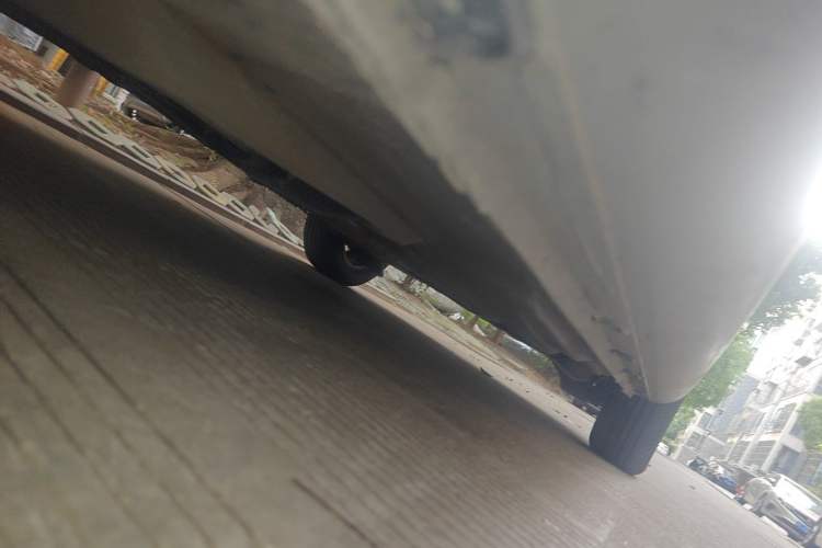 Used Volkswagen Bora 2011 1.6L Automatic Fashion Edition Chassis Front Left