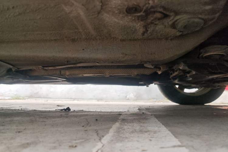 Used Volkswagen Bora 2011 1.6L Automatic Comfort Model Chassis Front Right