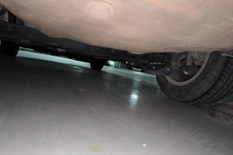 Used Volkswagen Bora 2011 1.6L Automatic Fashion Edition Chassis Rear