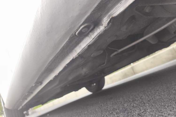 Used Volkswagen Bora 2011 1.6L Automatic Comfort Model Chassis Rear Left