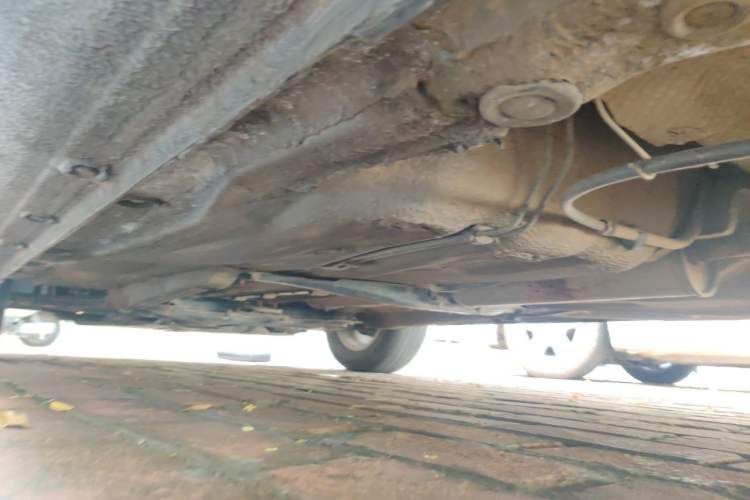 Used Volkswagen Bora 2011 1.6L Automatic Comfort Model Chassis Rear Left